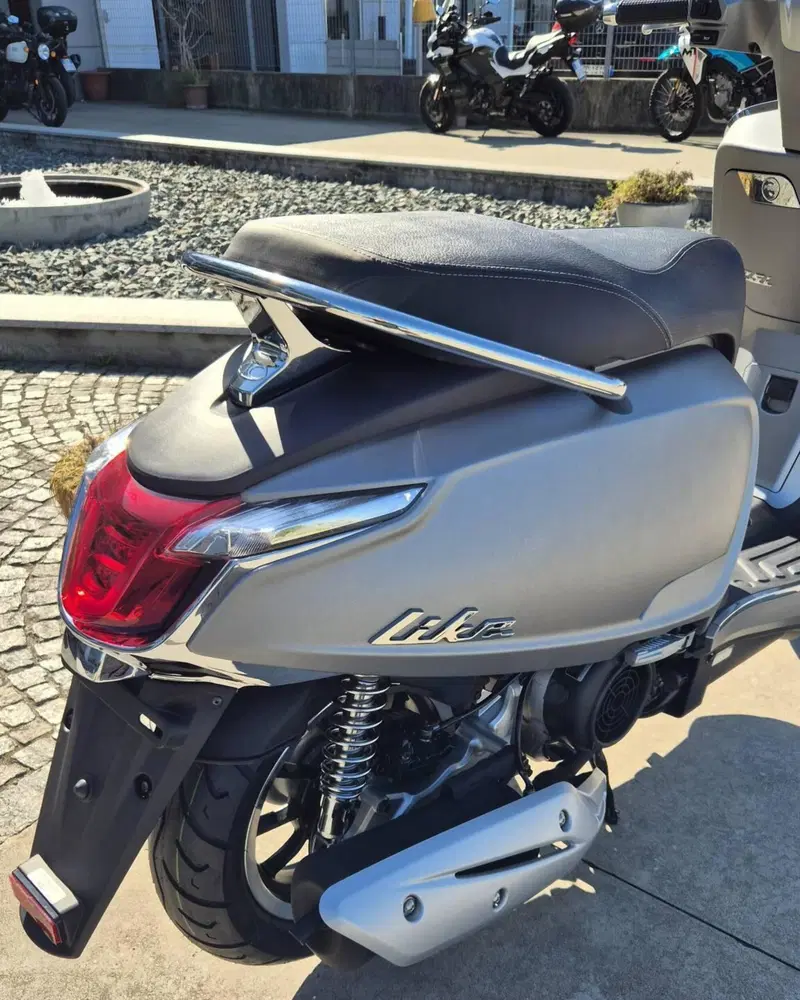 Kymco Like 125 (2021 - 26) (8)