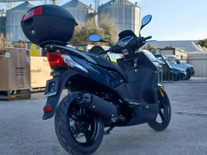 Kymco Agility 50 R16 + (2021 - 26) (6)