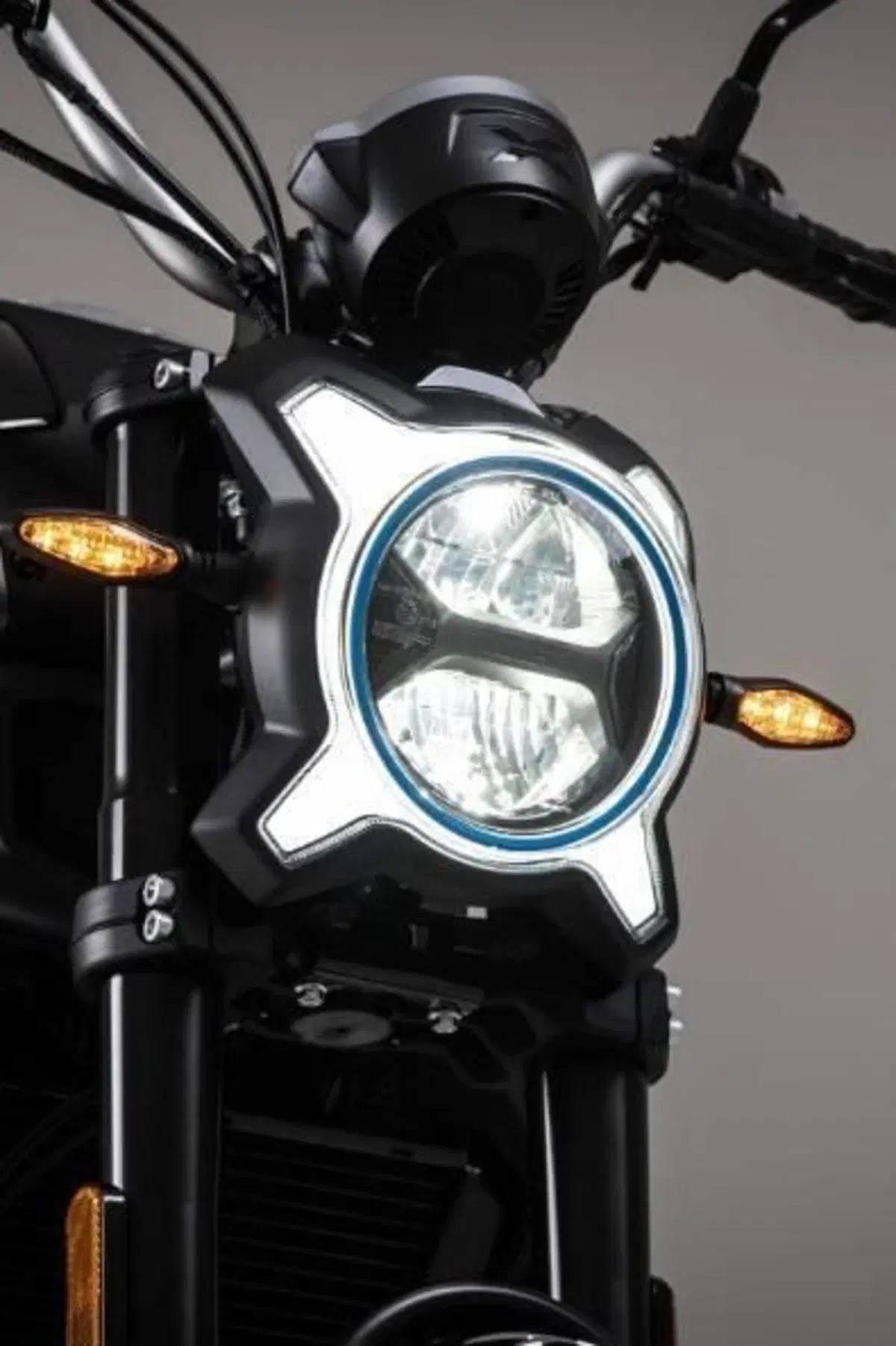 CFMOTO 300CL-X Heritage (2023 - 26) (4)