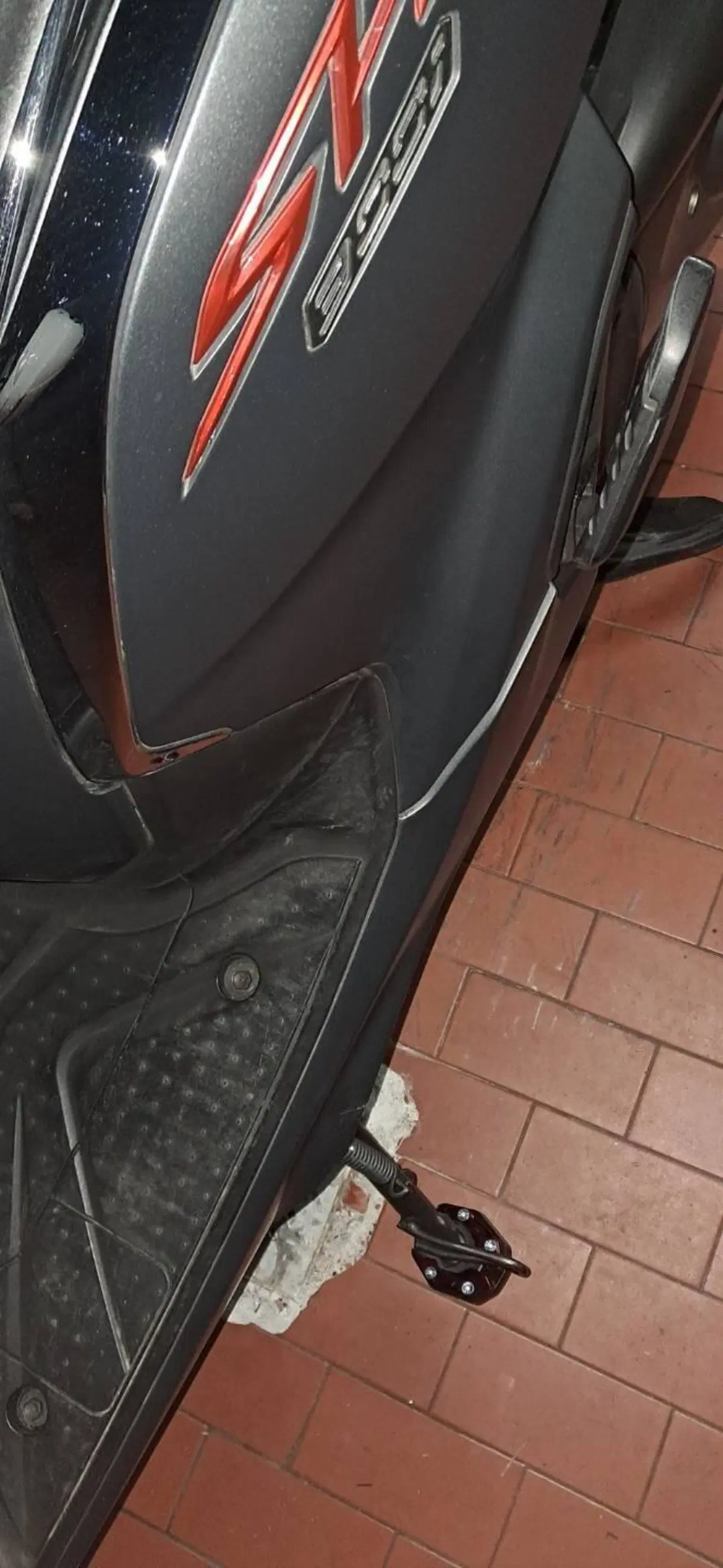 Honda SH 300 i Sport ABS (2018 - 20) (6)