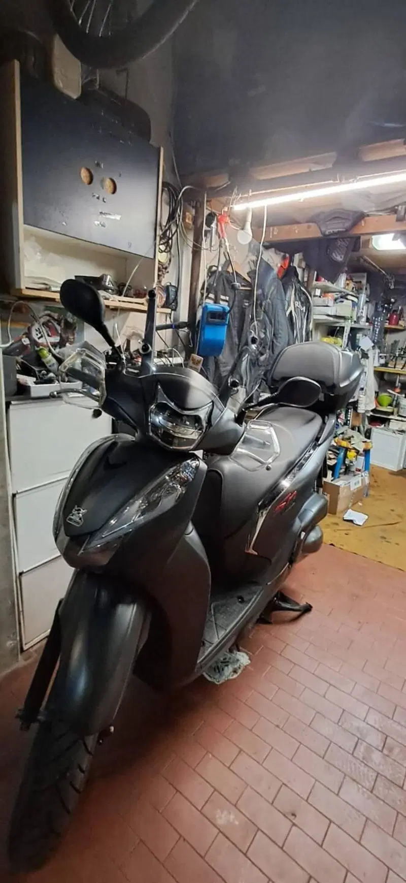 Honda SH 300 i Sport ABS (2018 - 20) (3)