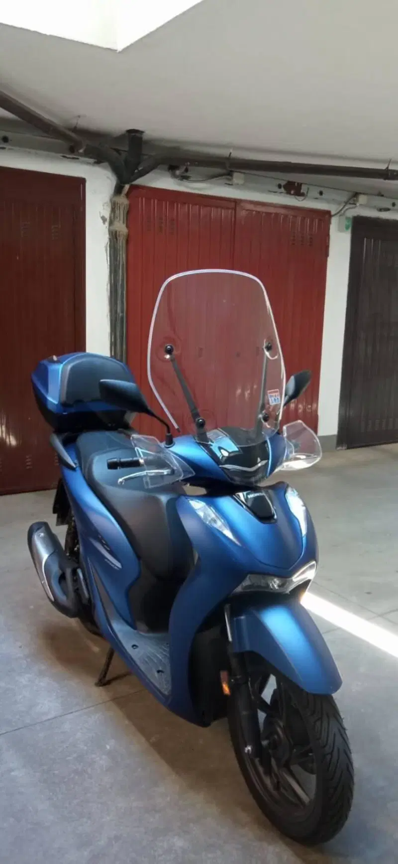 Honda SH 150i (2024 - 25) (6)