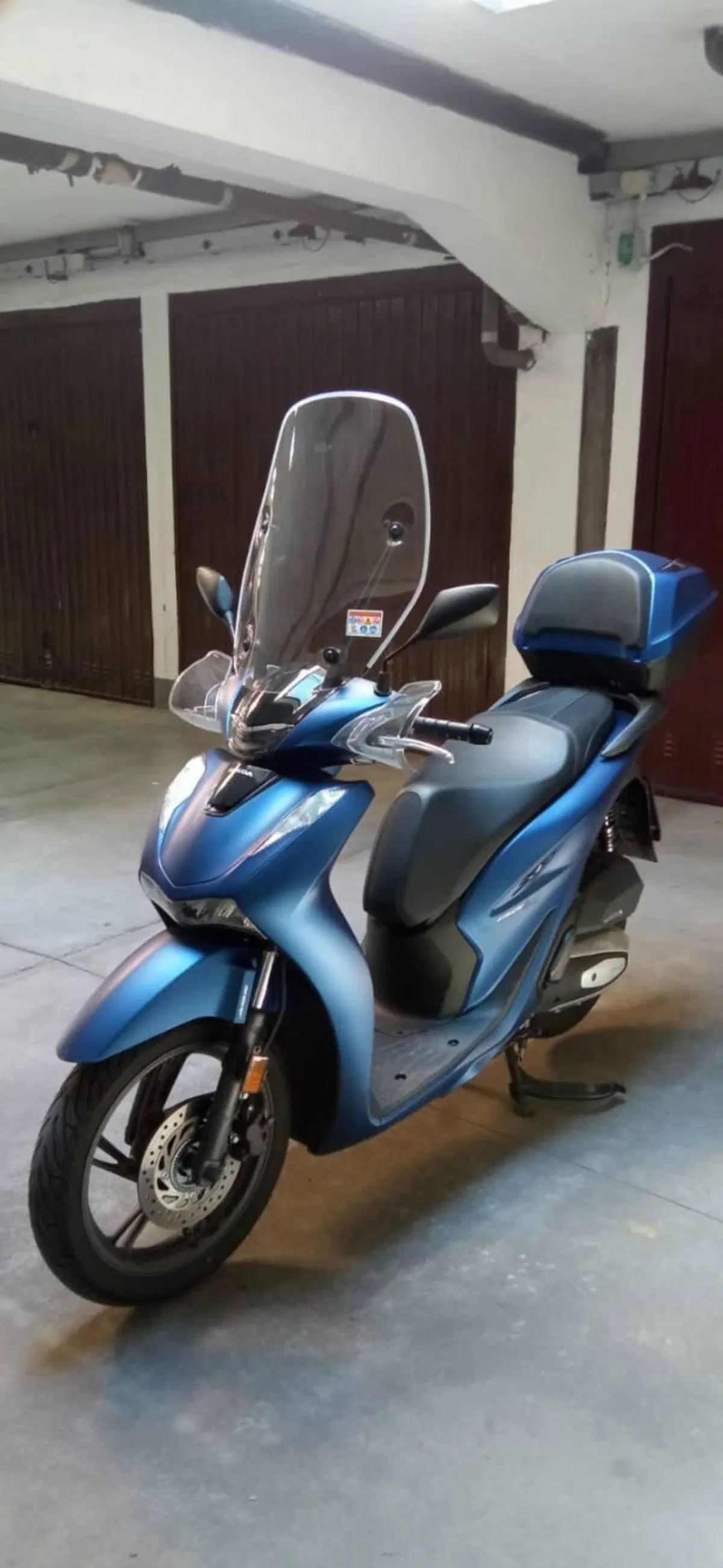 Honda SH 150i (2024 - 25) (8)