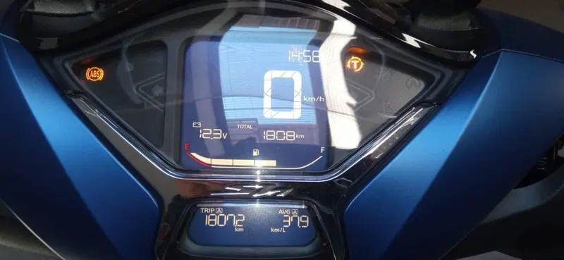 Honda SH 150i (2024 - 25) (10)