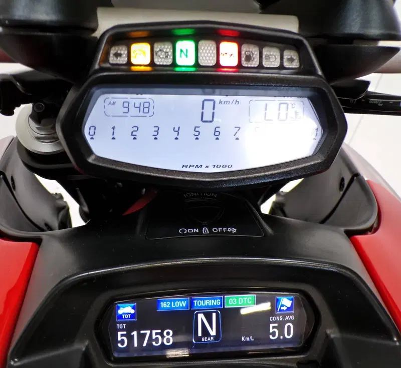 Ducati Diavel 1200 (2010 - 13) (13)
