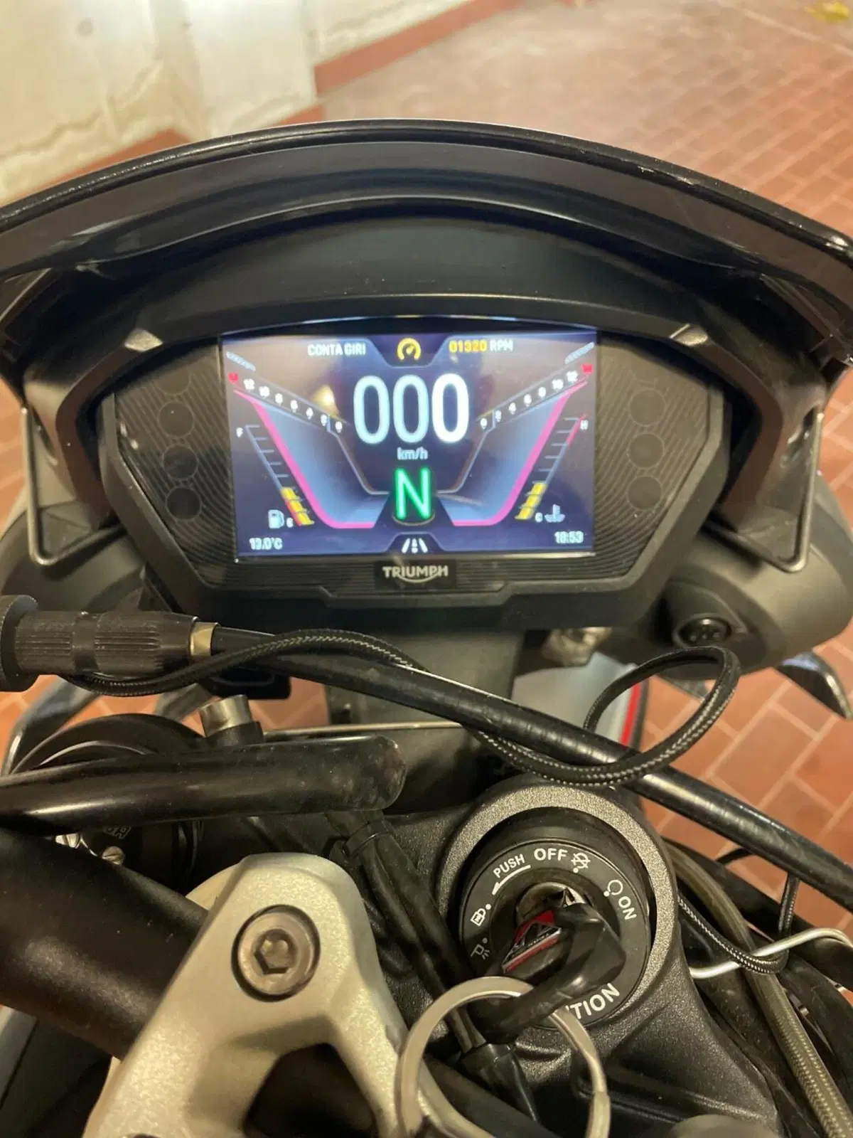 Triumph Street Triple RS (2020 - 22) (5)