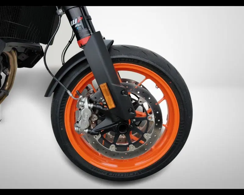 KTM 890 SMT (2023 - 25) (8)