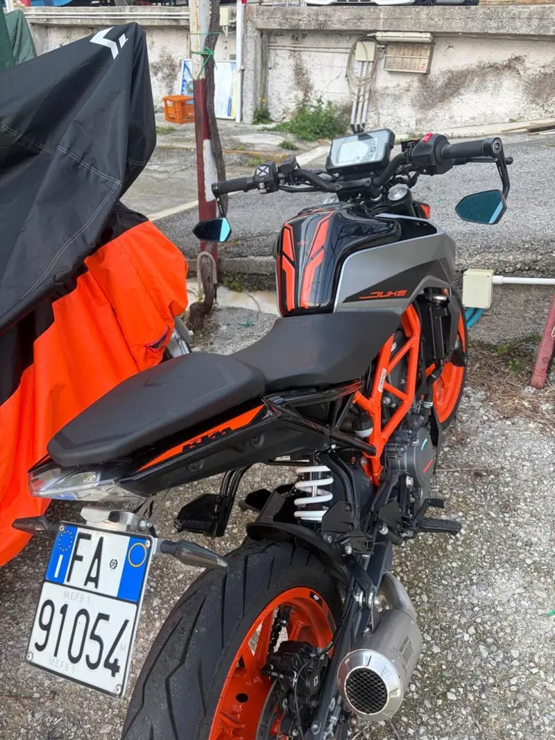 KTM 390 Duke (2021 - 23) (2)