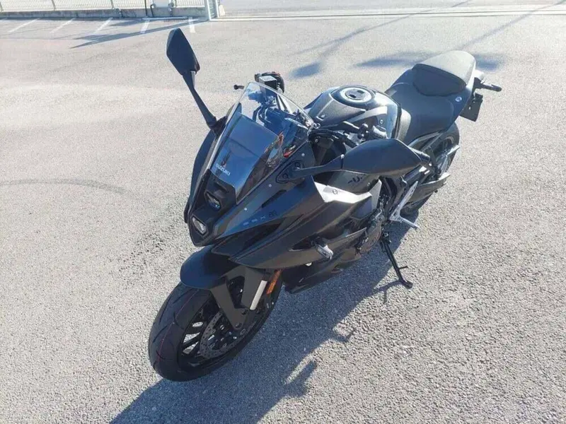 Suzuki GSX-8R (2024 - 26) (5)