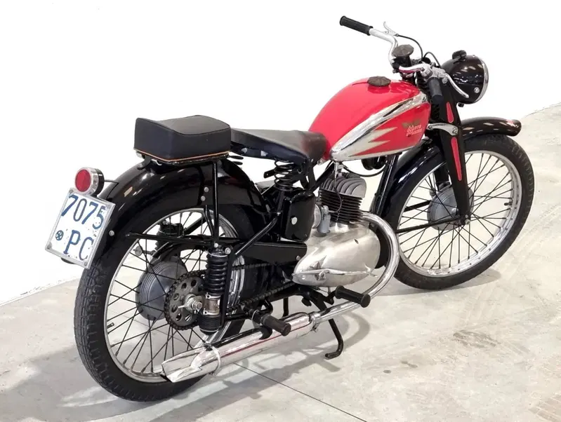 Moto Morini 125 T (10)