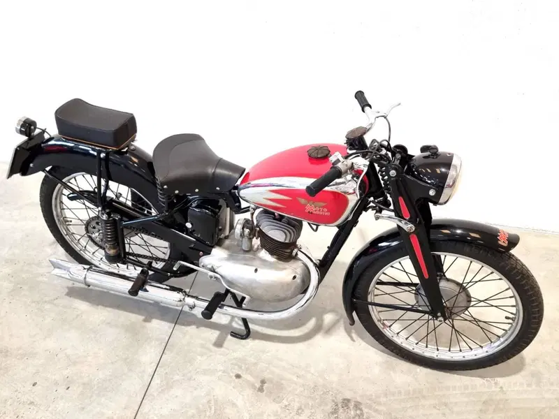 Moto Morini 125 T (14)