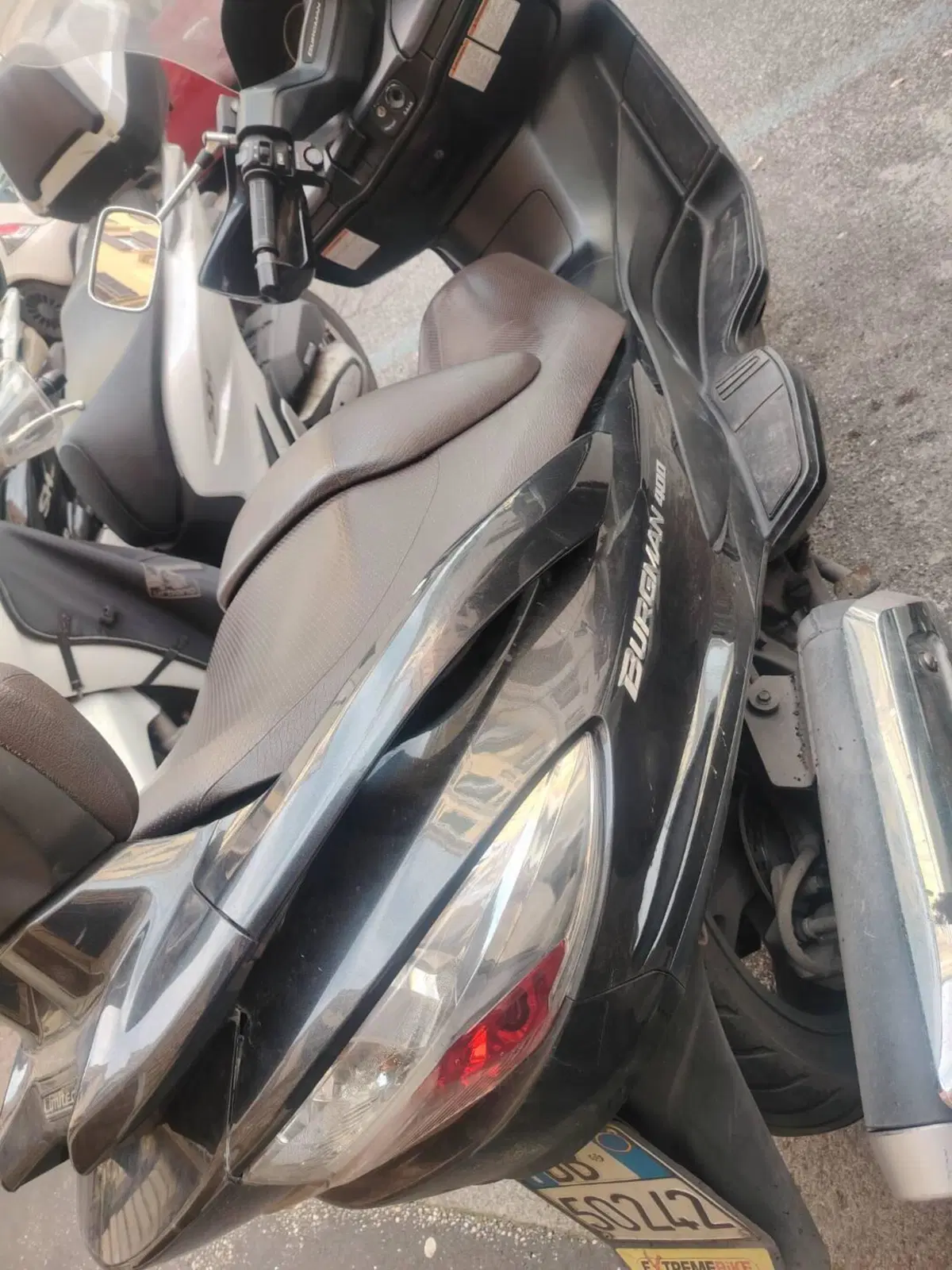 Suzuki Burgman AN 400 Limited Edition (2006 - 09) (2)
