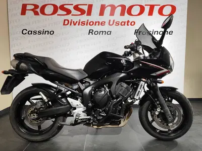 Yamaha FZ6 Fazer S2 (2006 - 11) usata