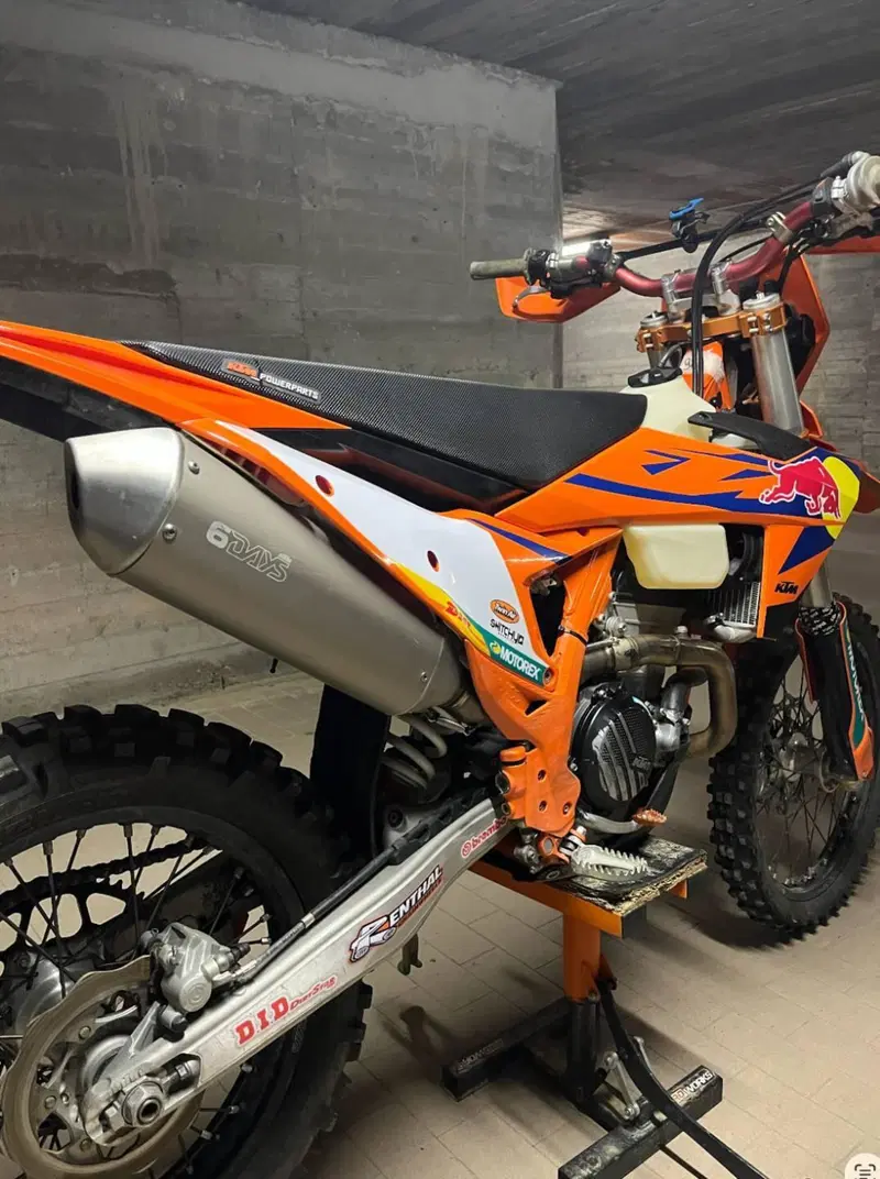 KTM 250 EXC-F Six Days (2024) (3)