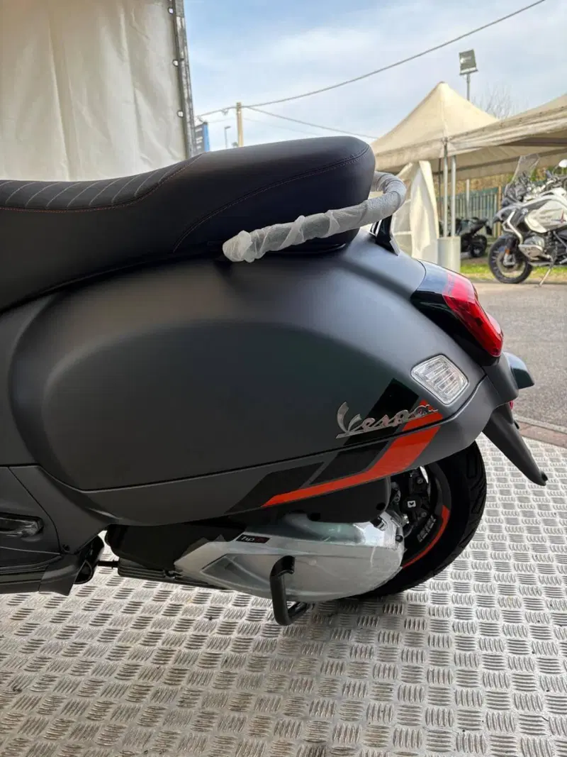 Vespa GTS 310 Supersport (2025 - 26) (14)