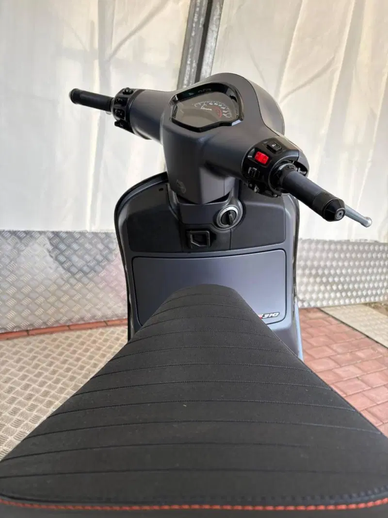 Vespa GTS 310 Supersport (2025 - 26) (15)