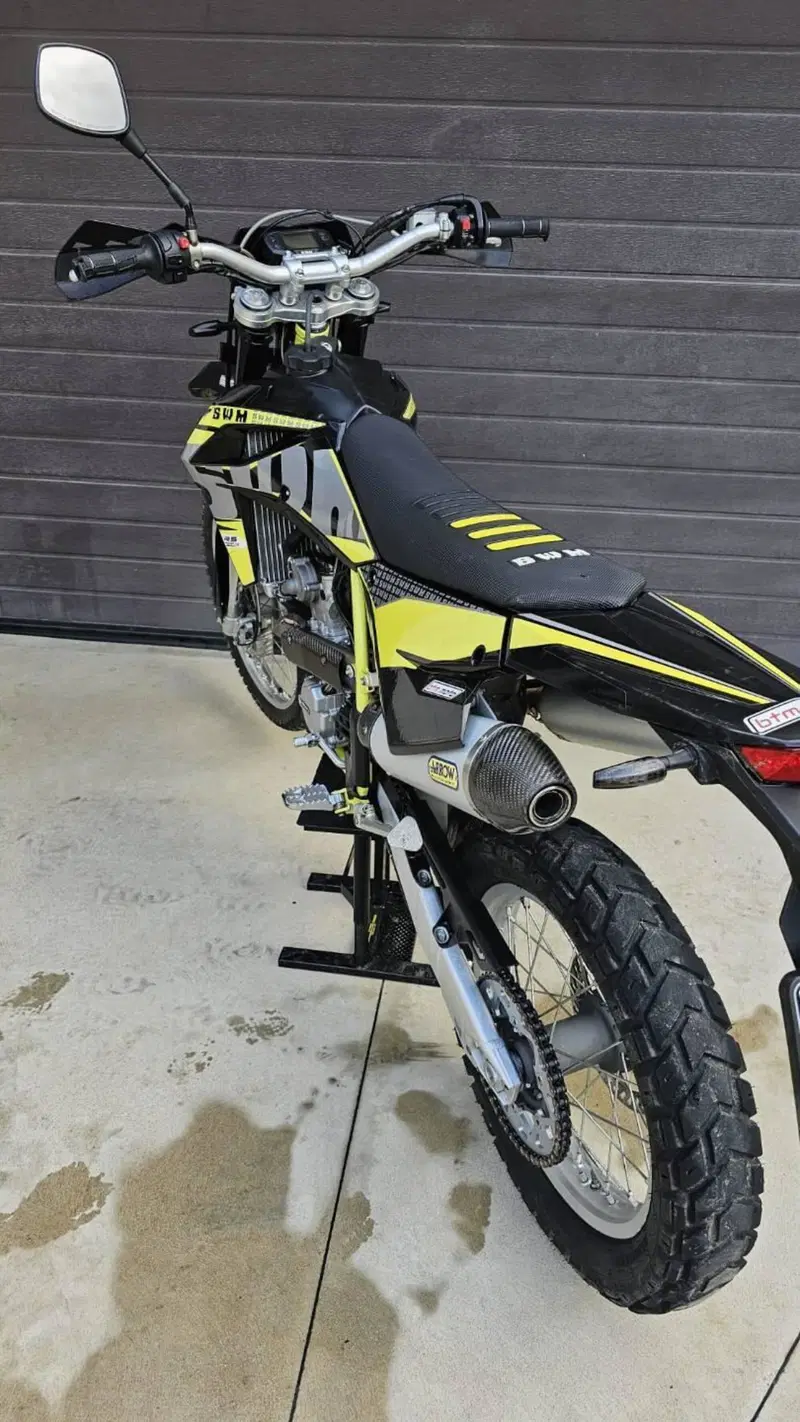 Swm RS 300 R (2017 - 20) (2)