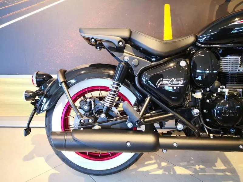 Royal Enfield Goan Classic 350 (2025 - 26) (5)