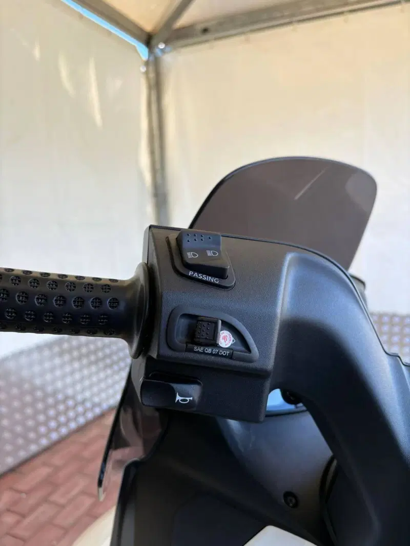 Aprilia SXR 50 (2021 - 26) (13)