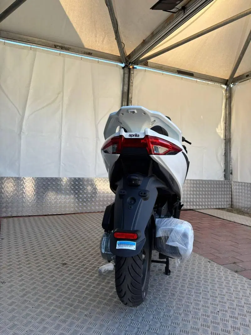 Aprilia SXR 50 (2021 - 26) (5)