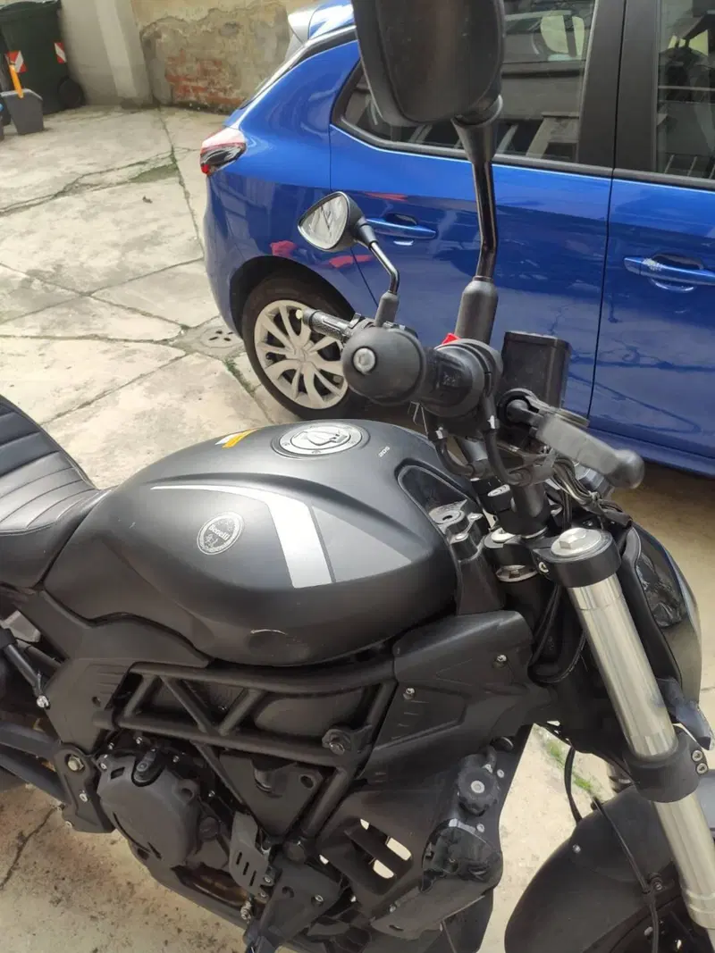 Benelli 502 C (2021 - 25) (8)