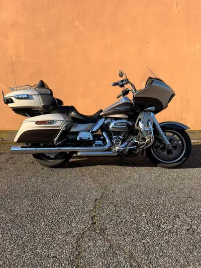 Harley-Davidson 107 Road Glide Ultra (2017 - 18) - FLTRU usata