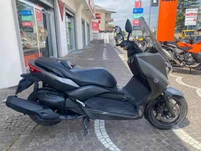 Yamaha X-Max 400 (2013 - 16) usata