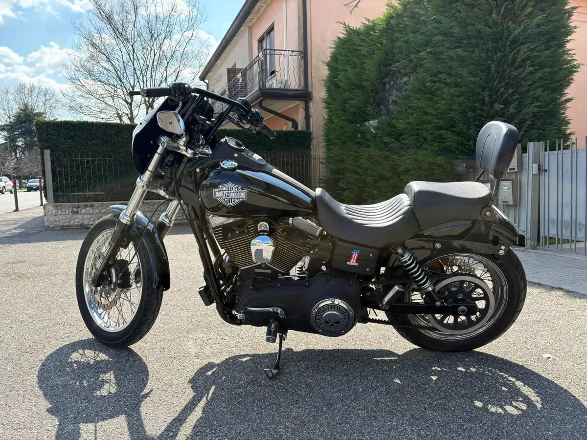 Harley-Davidson 1584 Street Bob (2007) - FXDB (6)