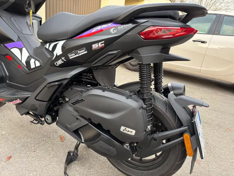 Aprilia SR GT 200 Replica (2024 - 25) (3)