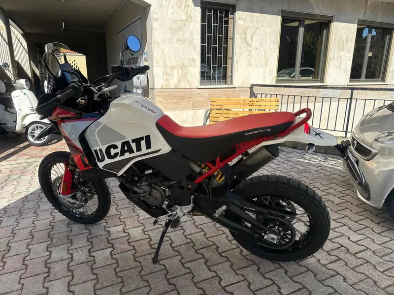 Ducati DesertX Rally (2024 - 25) (4)