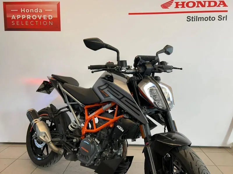 KTM 125 Duke (2024 - 25) (3)