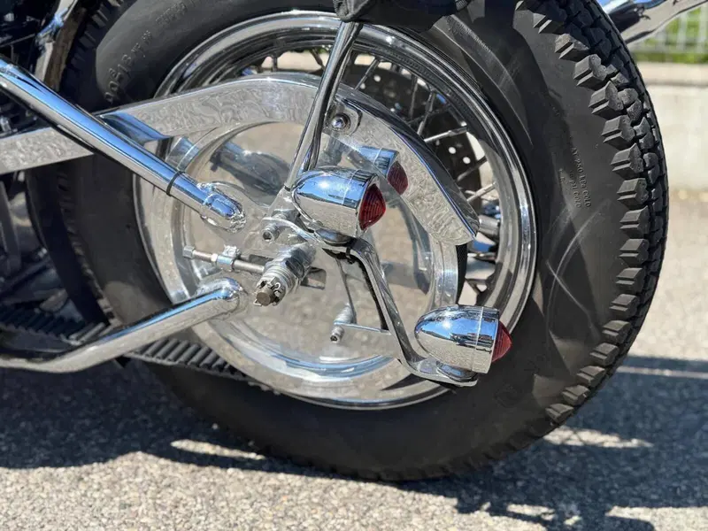 Harley-Davidson Softail Standard (2020) - FXST (11)