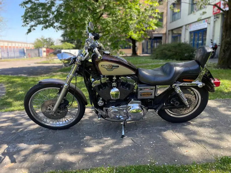 Harley-Davidson 1200 Custom (1995 - 00) - XL 1200C (2)