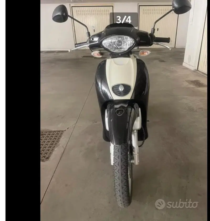 Aprilia Scarabeo 50 4t 4V (2009 - 17) (2)