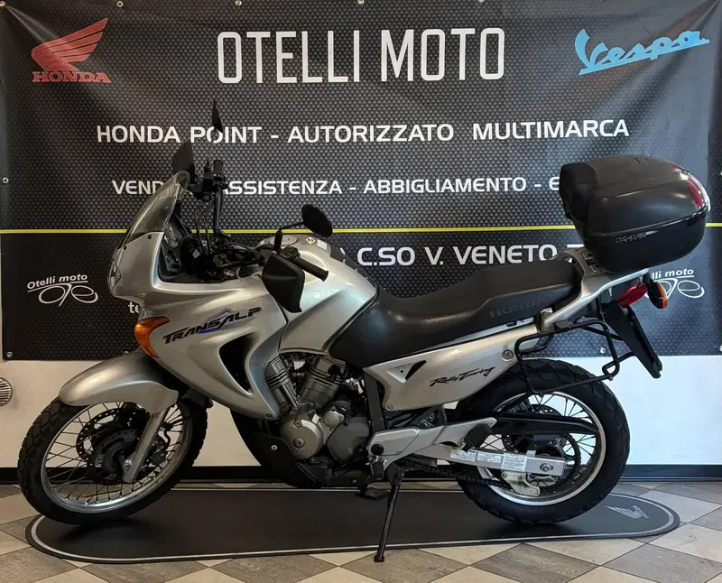 Honda Transalp XL 650V (2000 - 04) (2)