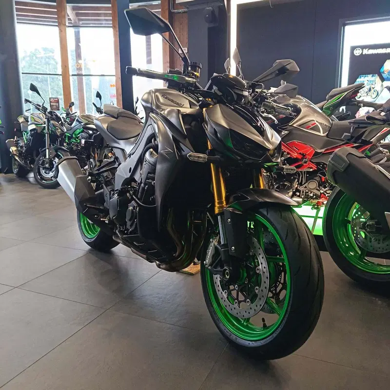 Kawasaki Z 1100 SE (2026) (4)