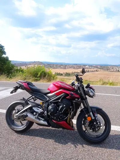 Triumph Street Triple 765 RS (2023 - 26) usata