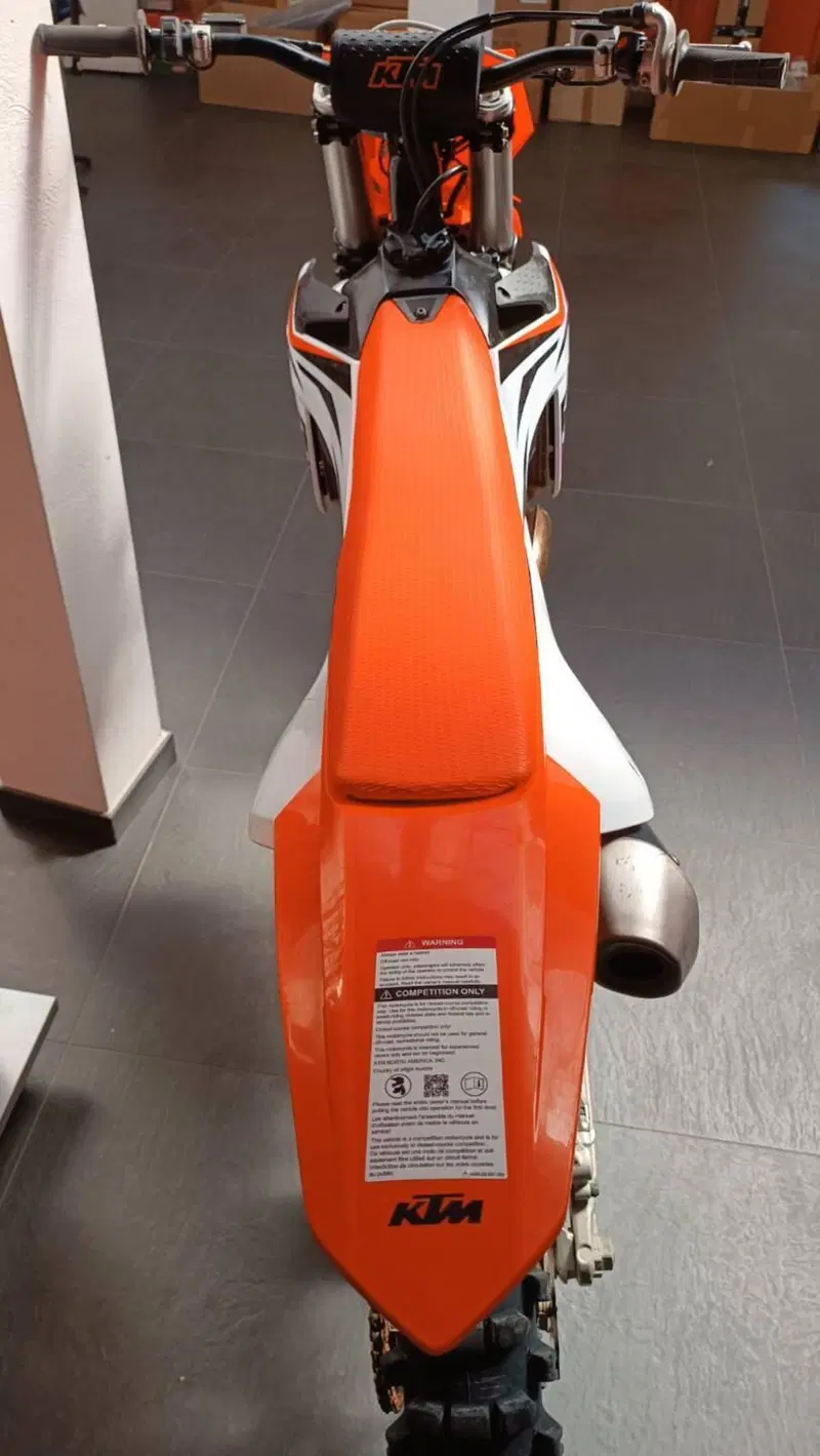 KTM 250 SX-F (2023) (5)