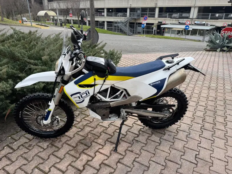 Husqvarna 701 Enduro (2017 - 19)