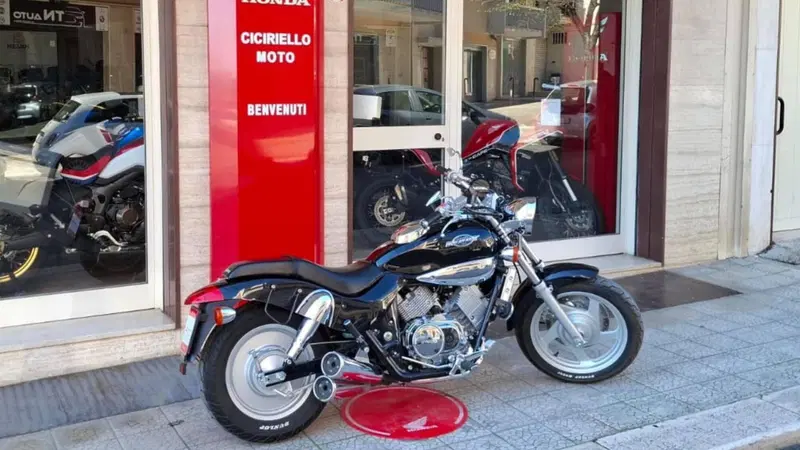 Kymco Venox 250 (2000 - 06) (5)