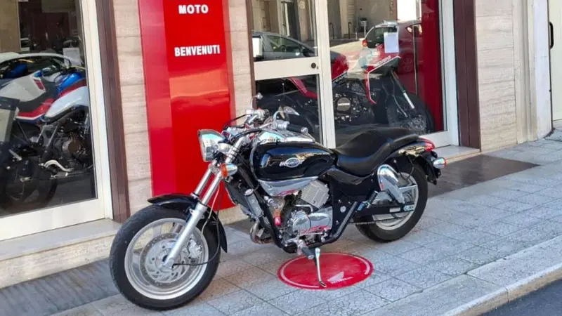 Kymco Venox 250 (2000 - 06) (6)