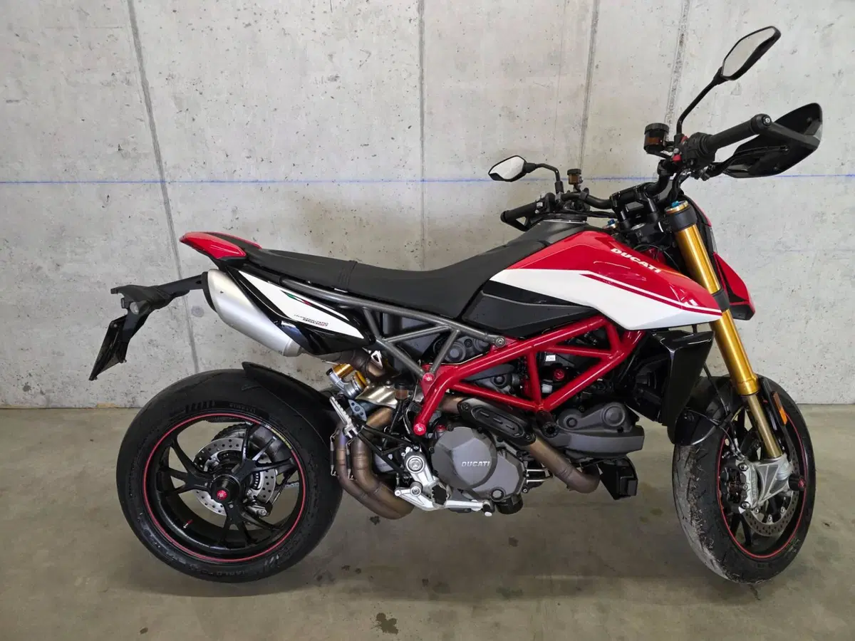 Ducati Hypermotard 950 SP (2019 - 20) (11)