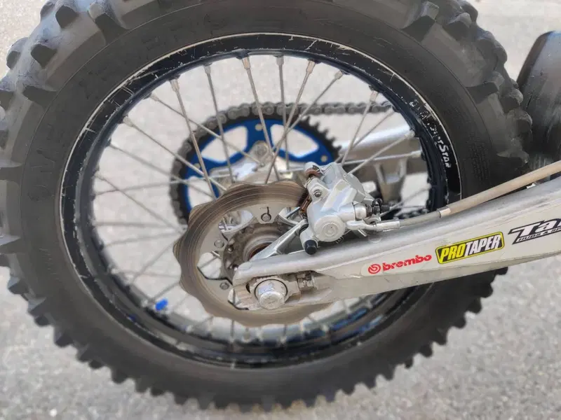 Husqvarna TE 250 (2016) (5)