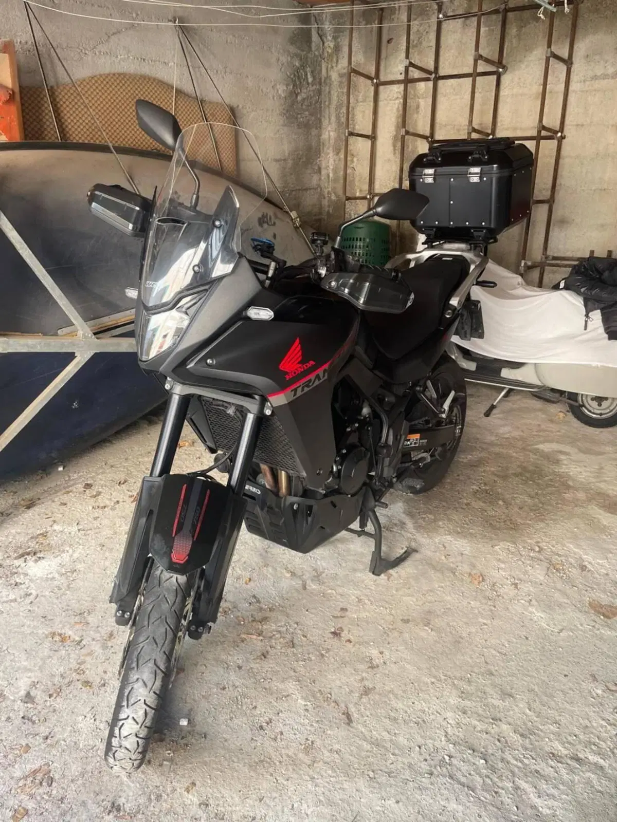 Honda Transalp XL750 (2023 - 24) (4)