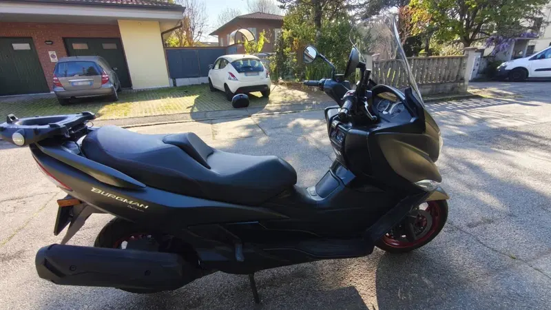Suzuki Burgman AN 400 (2017 - 20) (7)