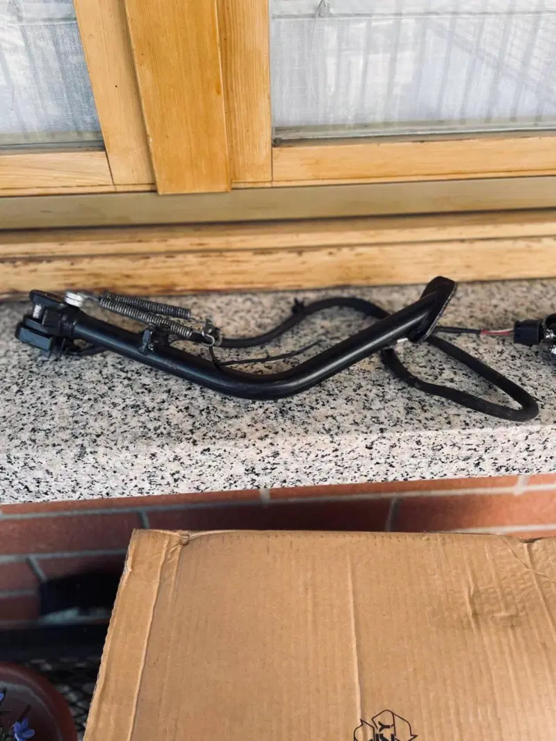 BMW Spare parts - Cavalletto laterale bmw R1200 GS (4)