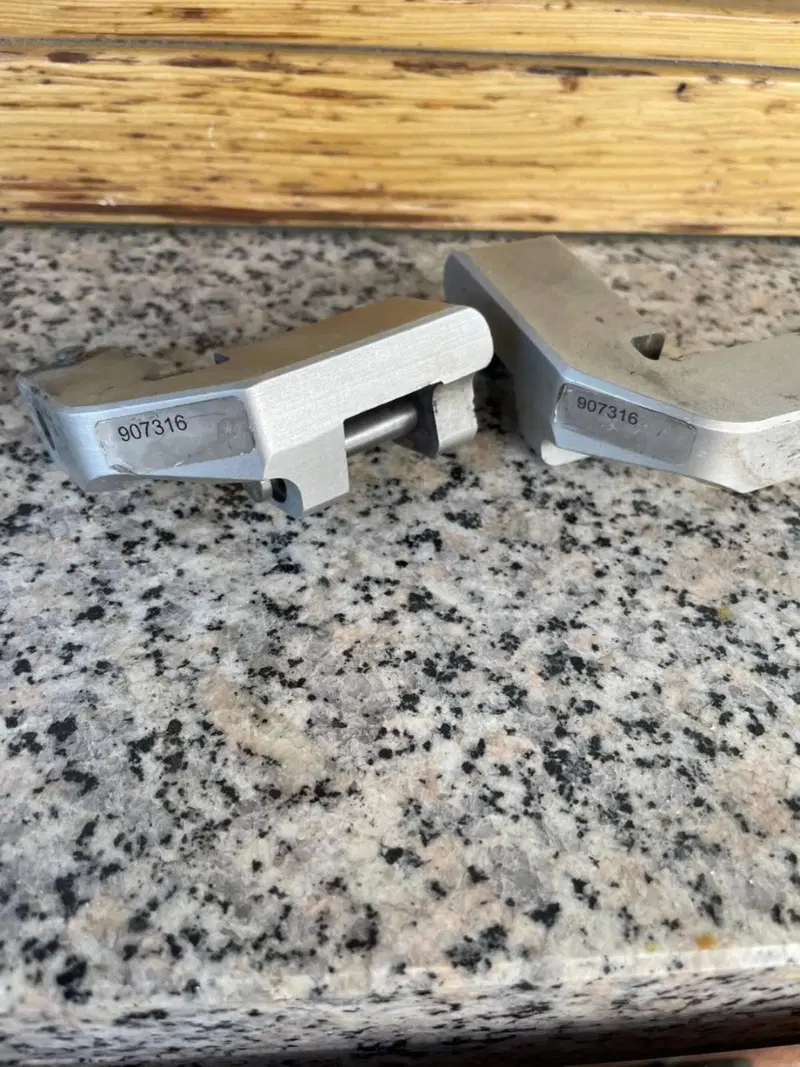 Spare Parts - BMW R 1200 GS - Coppia Abbassamento (2)