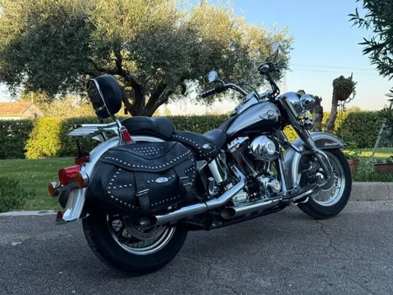 Harley-Davidson 1450 Heritage Classic (2003 - 05) - FLSTCI (2)