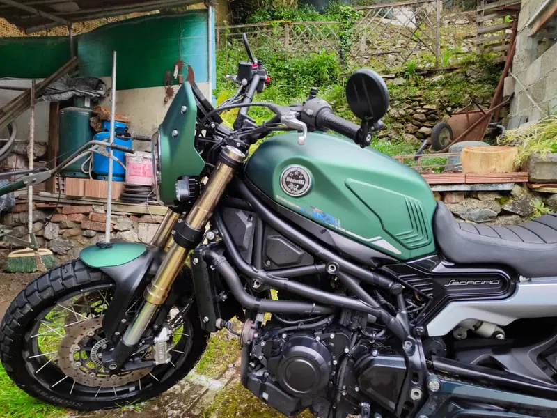 Benelli Leoncino 800 Trail (2022 - 26) (2)