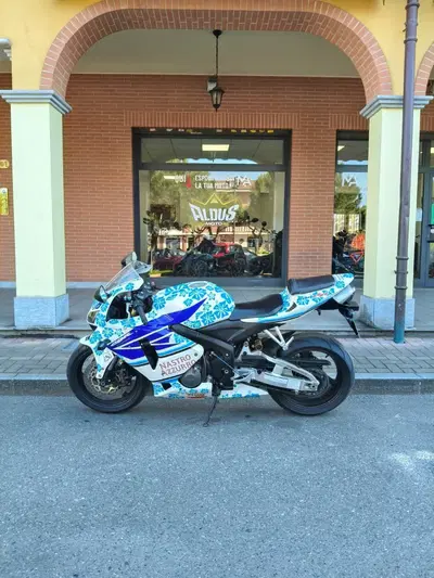 Honda CBR 600 RR (2005 - 06) usata